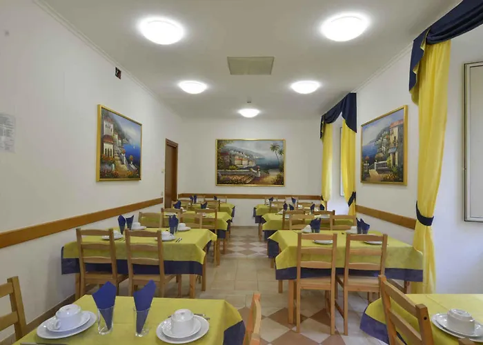 Tex Otel Roma